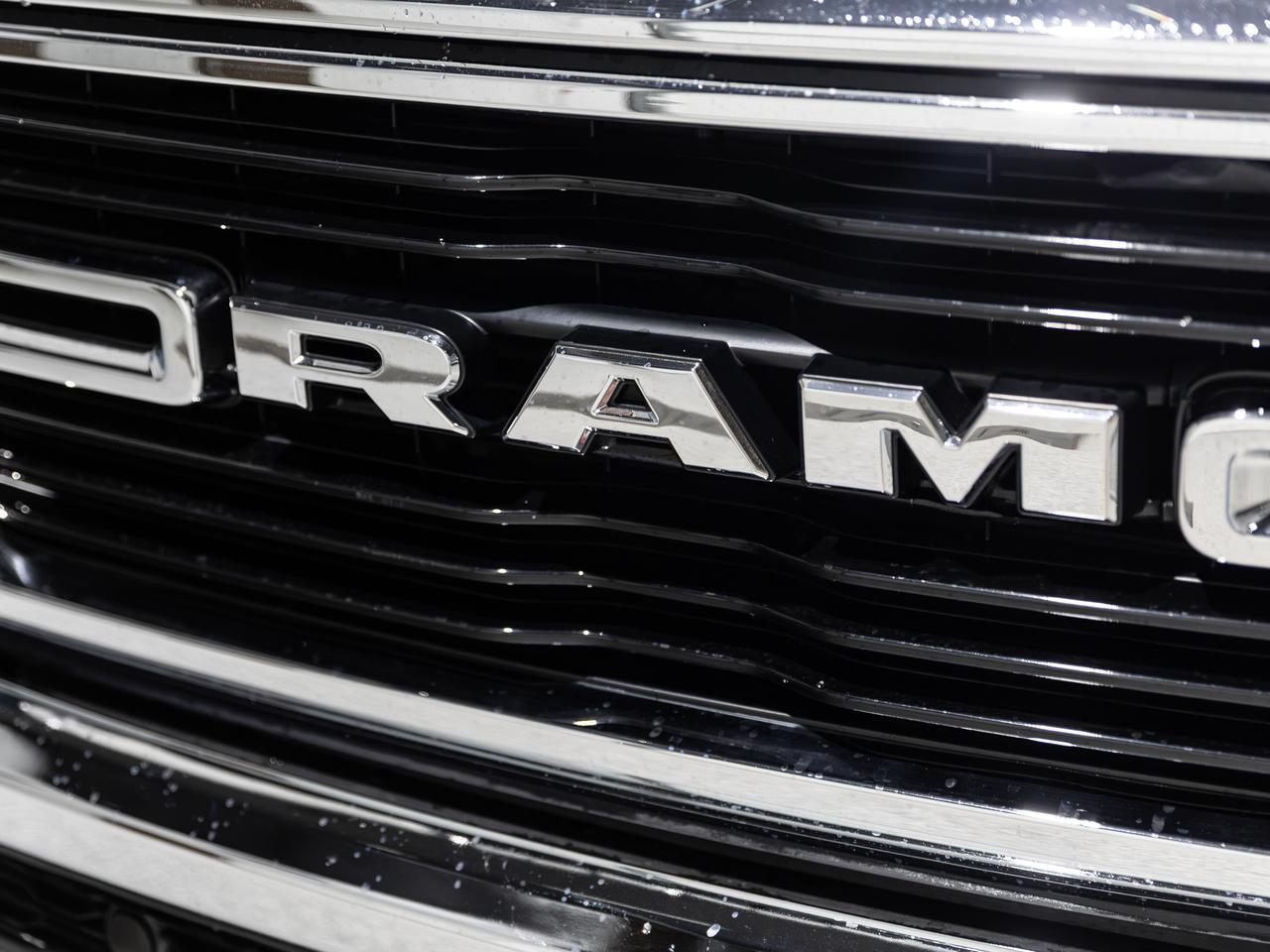 2020 RAM 1500 Big Horn Crew Cab 4WD Cranberry PA