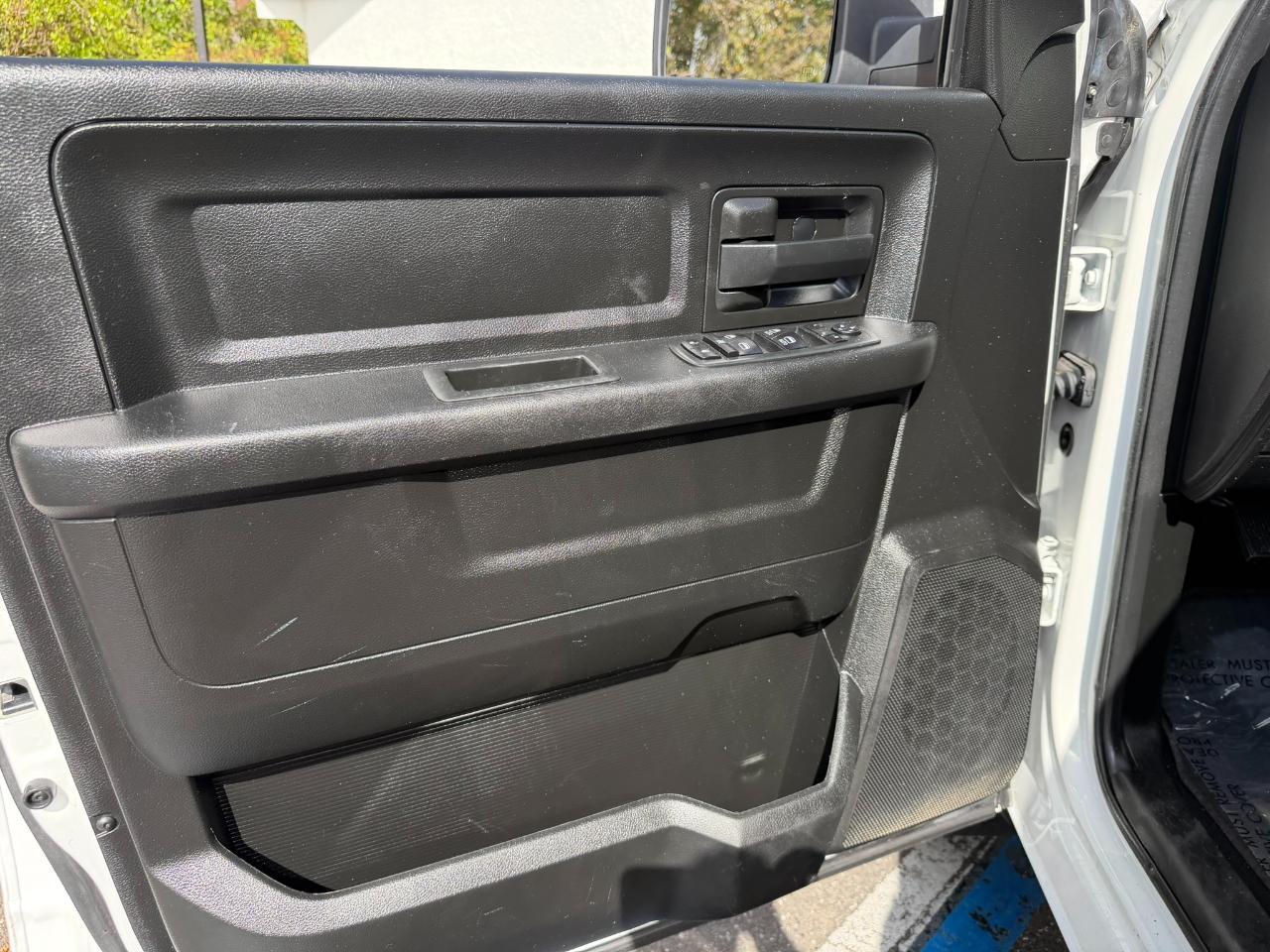 2020 RAM 1500 Classic Tradesman 4x4 Crew Cab 5'7" Box Jacksonville FL