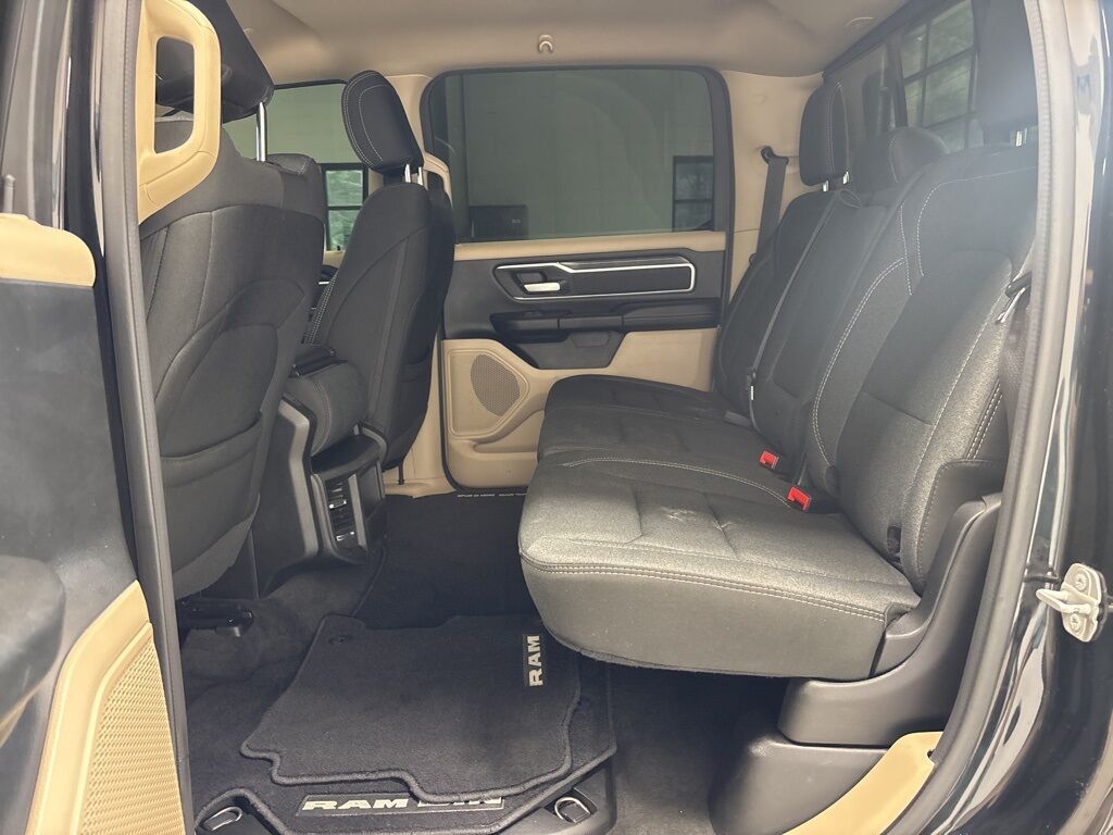 2020 Ram 1500 4x4 Crew Cab Big Horn Minocqua WI