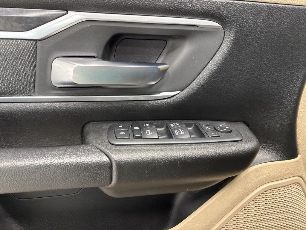 2020 Ram 1500 4x4 Crew Cab Big Horn Minocqua WI