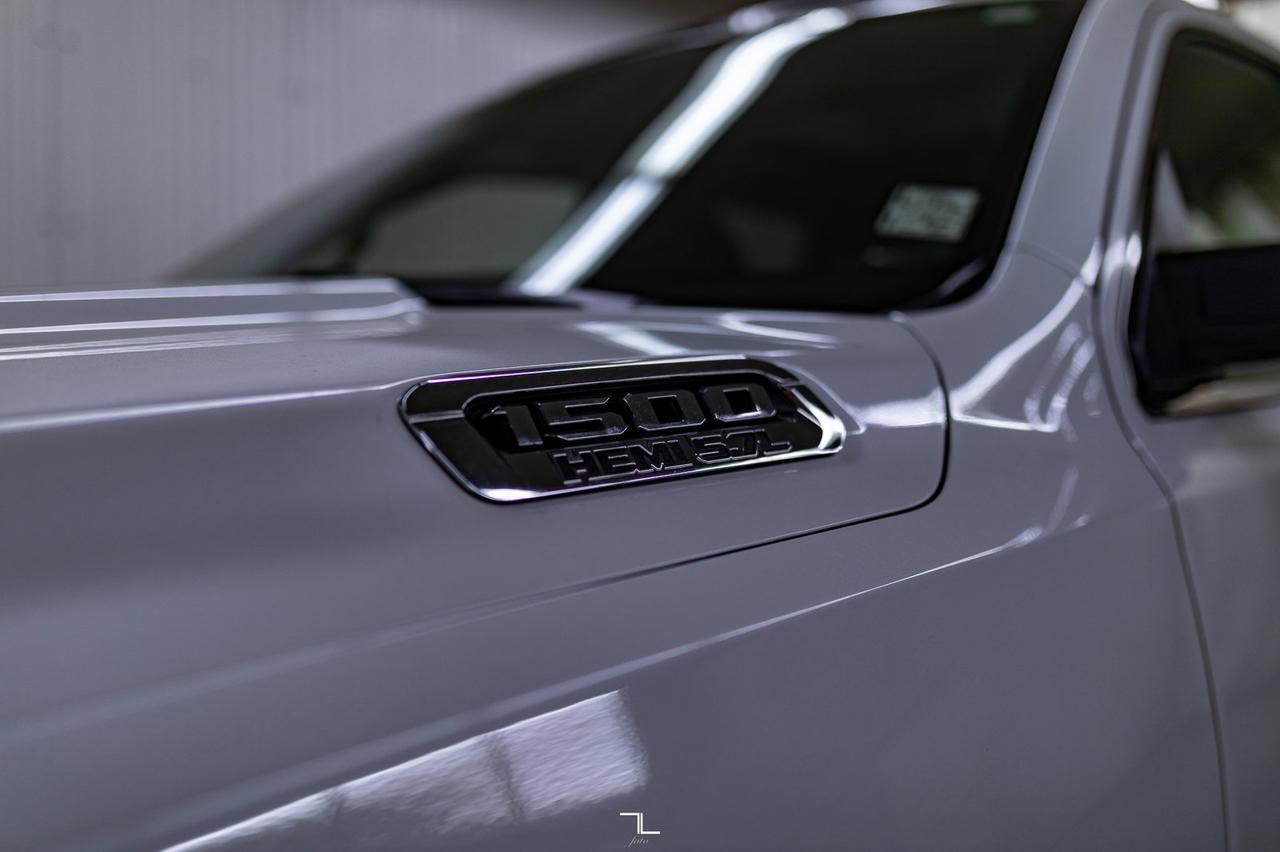 2020 Ram 1500 4x4 Crew Cab Longhorn Leather Roof Nav Red Deer AB