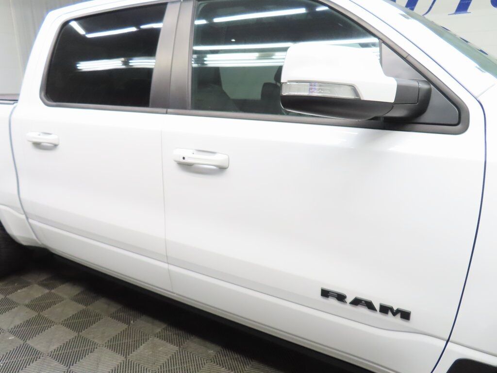 2020 Ram 1500 4x4 Crew Cab Sport Fond du Lac WI
