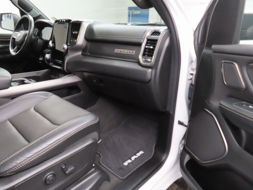 2020 Ram 1500 4x4 Crew Cab Sport Fond du Lac WI