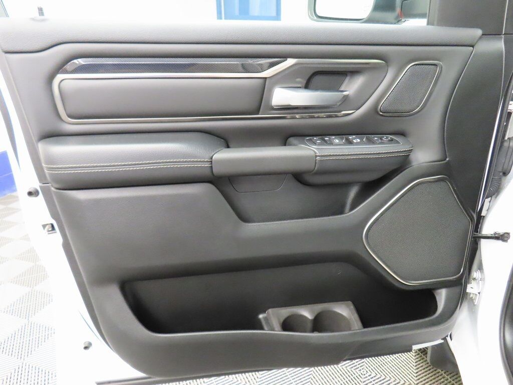 2020 Ram 1500 4x4 Crew Cab Sport Fond du Lac WI
