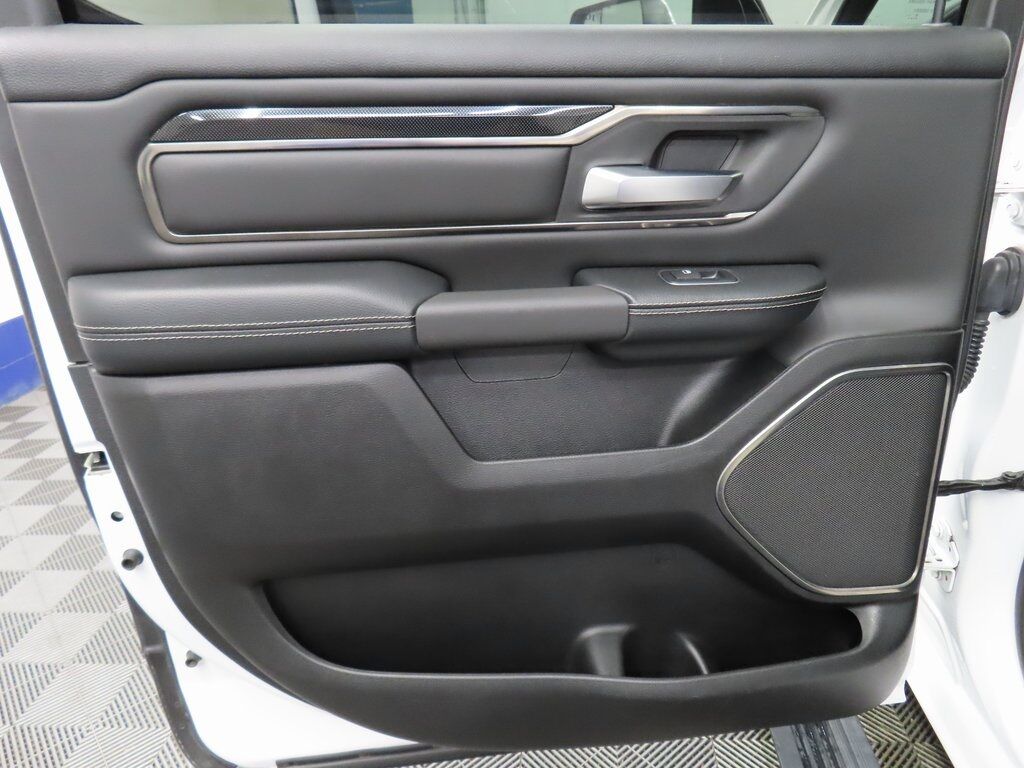 2020 Ram 1500 4x4 Crew Cab Sport Fond du Lac WI
