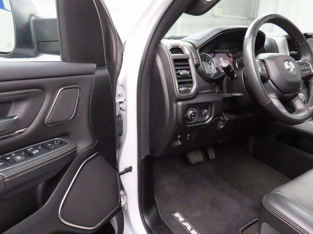 2020 Ram 1500 4x4 Crew Cab Sport Fond du Lac WI