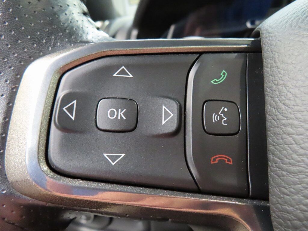 2020 Ram 1500 4x4 Crew Cab Sport Fond du Lac WI