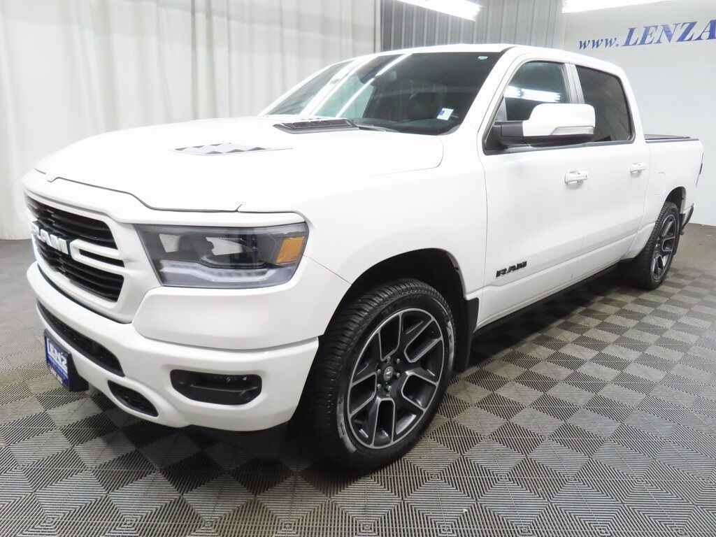 2020 Ram 1500 4x4 Crew Cab Sport Fond du Lac WI