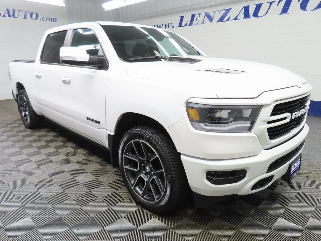 2020 Ram 1500 4x4 Crew Cab Sport Fond du Lac WI