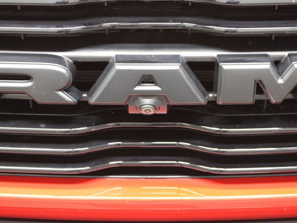 2020 Ram 1500 4x4 Crew Cab Sport Fond du Lac WI