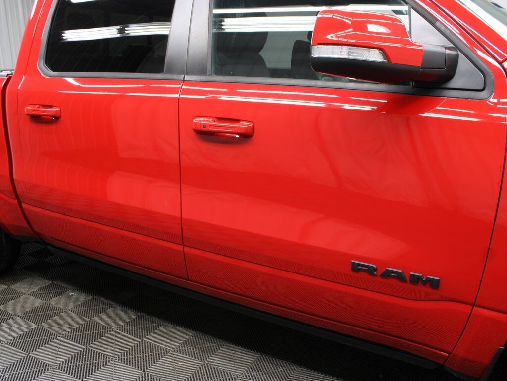 2020 Ram 1500 4x4 Crew Cab Sport Fond du Lac WI