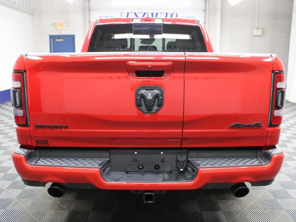 2020 Ram 1500 4x4 Crew Cab Sport Fond du Lac WI