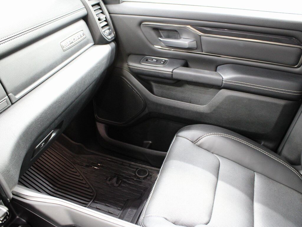2020 Ram 1500 4x4 Crew Cab Sport Fond du Lac WI