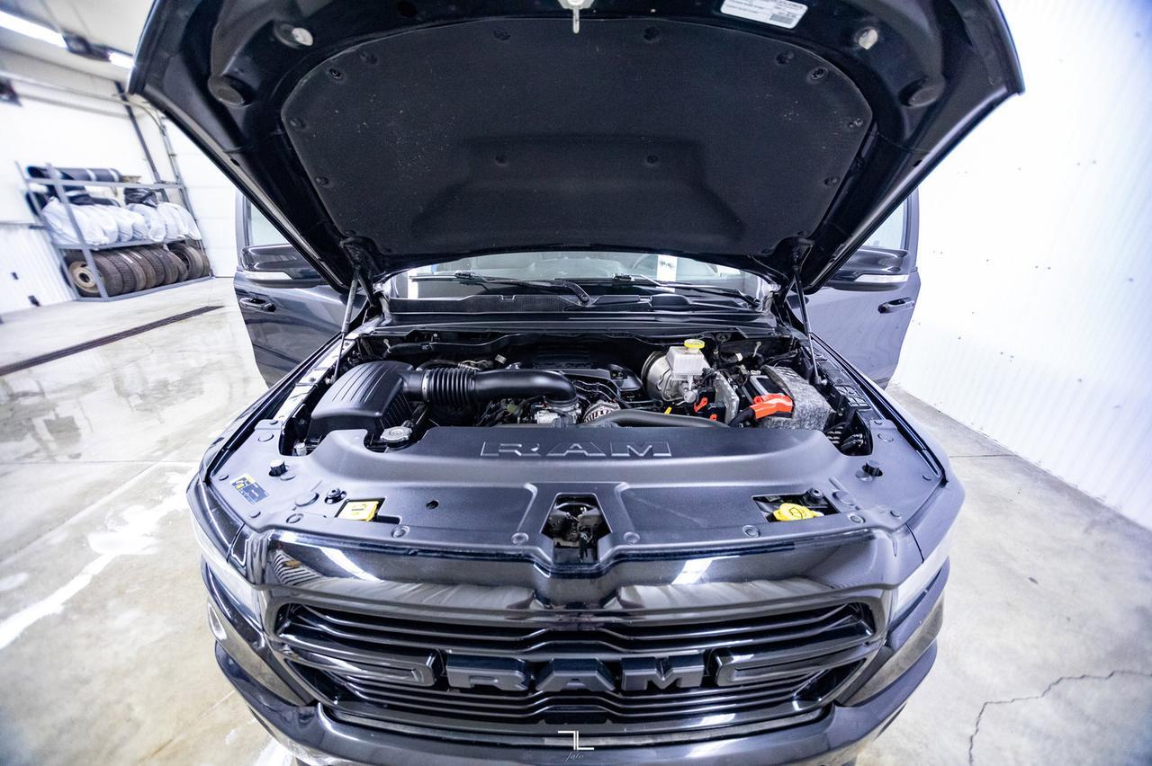 2020 Ram 1500 4x4 Crew Cab Sport Leather Roof Nav BCam Red Deer AB