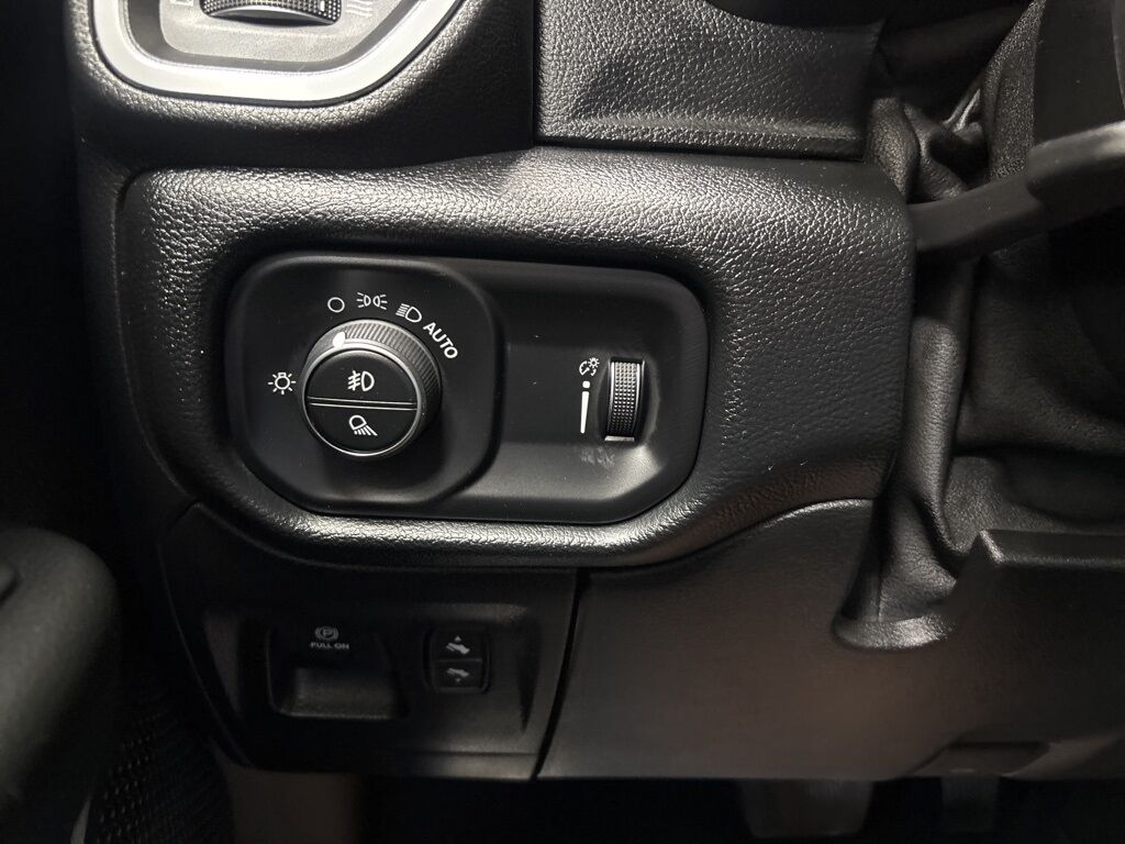 2020 Ram 1500 4x4 Quad Cab Big Horn Minocqua WI