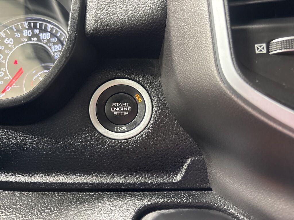 2020 Ram 1500 4x4 Quad Cab Big Horn Minocqua WI