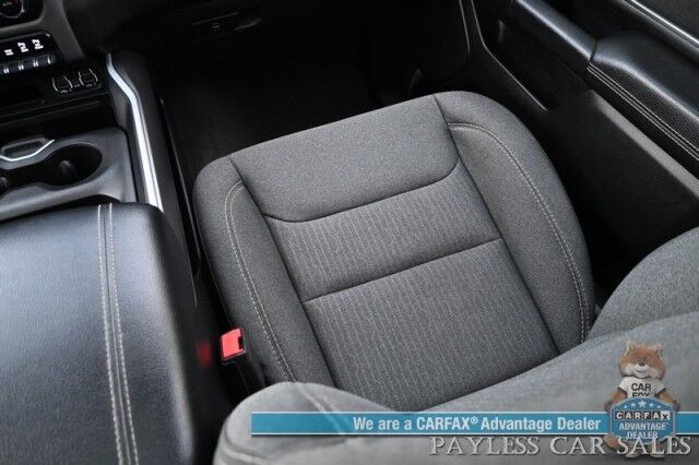 2020 Ram 1500 Big Horn / 4X4 / 5.7L V8 HEMI / Night Edition / Off Road & Level 2 Group / Crew Cab / Auto Start / Panoramic Sunroof / Power & Heated Cloth Seats / Heated Steering / Bed Liner / Tonneau Cover / Tow Pkg / 1-Owner Anchorage AK