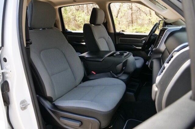 2020 Ram 1500 Big Horn 4X4 / Level 2 Equipment / 5.7L V8! High Point NC