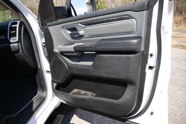 2020 Ram 1500 Big Horn 4X4 / Level 2 Equipment / 5.7L V8! High Point NC