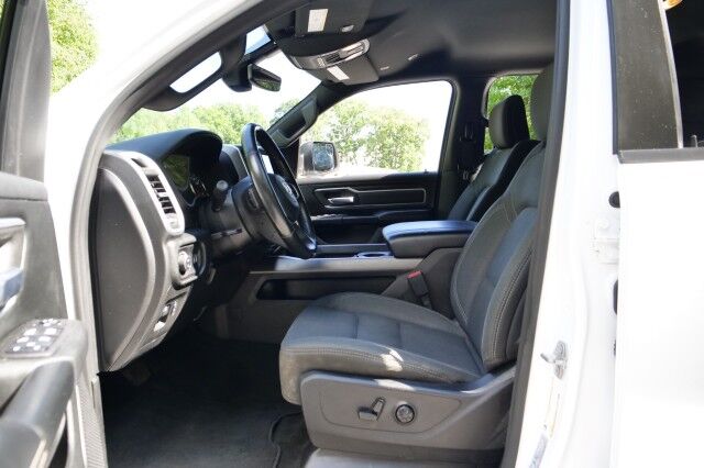 2020 Ram 1500 Big Horn 4X4 / Night Edition / Level 2 Equipment! High Point NC