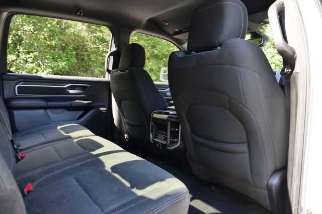 2020 Ram 1500 Big Horn 4X4 / Night Edition / Level 2 Equipment! High Point NC