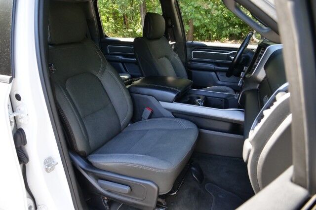 2020 Ram 1500 Big Horn 4X4 / Night Edition / Level 2 Equipment! High Point NC