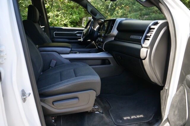 2020 Ram 1500 Big Horn 4X4 / Night Edition / Level 2 Equipment! High Point NC