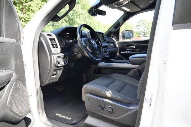 2020 Ram 1500 Big Horn 4X4 / Night Edition / Level 2 Equipment! High Point NC