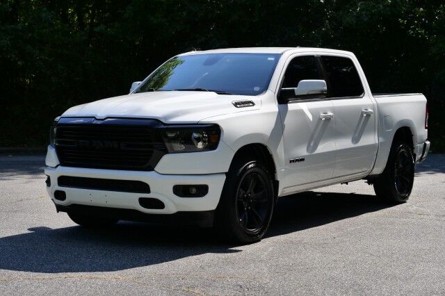 2020 Ram 1500 Big Horn 4X4 / Night Edition / Level 2 Equipment! High Point NC
