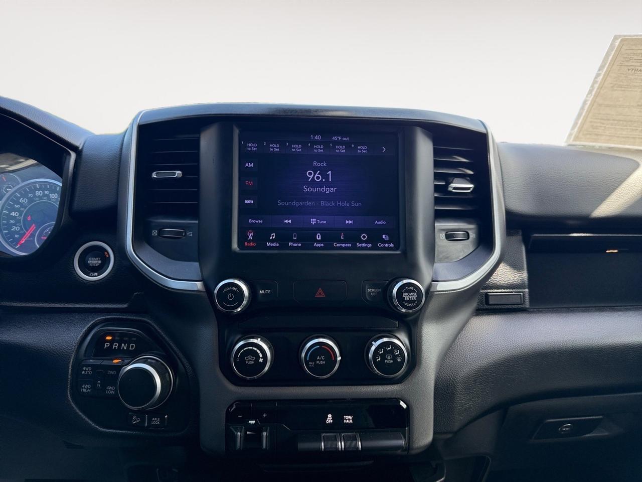 2020 Ram 1500 Big Horn, APPLE CARPLAY/ANDROID AUTO, POWER SLIDING REAR WINDOW, BACKUP CAMERA, BLUETOOTH, PUSH BUTTON START, BED LINER, TOW PACKAGE, TOW HOOKS, COME AND SEE THIS RAM 1500! Norfolk VA