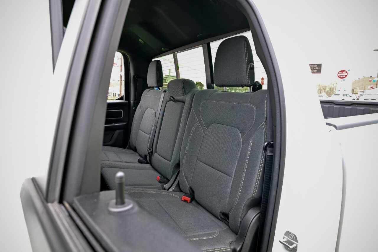 2020 Ram 1500 Big Horn, Bed Step, Navigation, Night Edition Springfield NJ