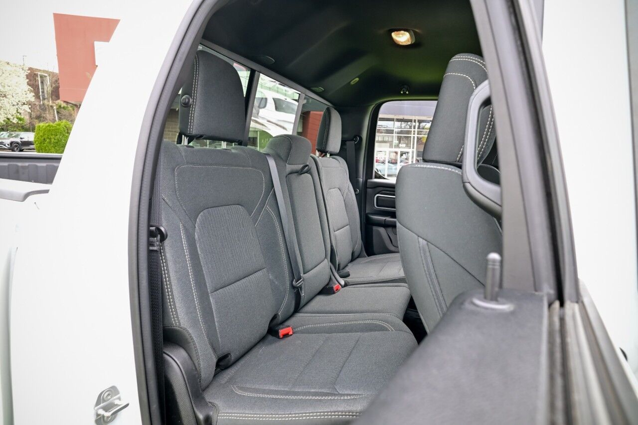 2020 Ram 1500 Big Horn, Bed Step, Navigation, Night Edition Springfield NJ