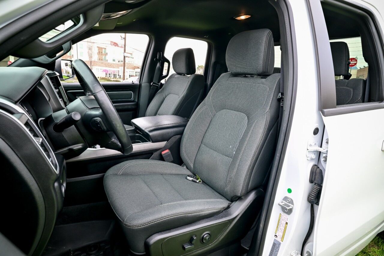 2020 Ram 1500 Big Horn, Bed Step, Navigation, Night Edition Springfield NJ