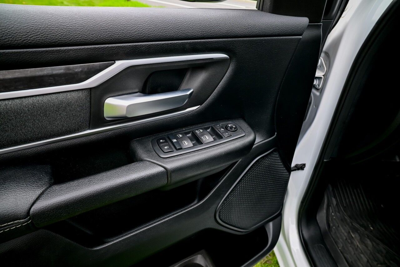 2020 Ram 1500 Big Horn, Bed Step, Navigation, Night Edition Springfield NJ