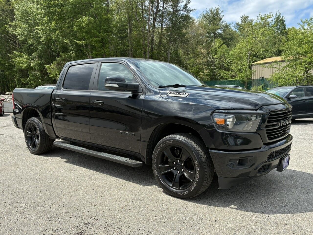 2020 RAM 1500 Big Horn/Lone Star 4x4 Crew Cab 5'7's photo