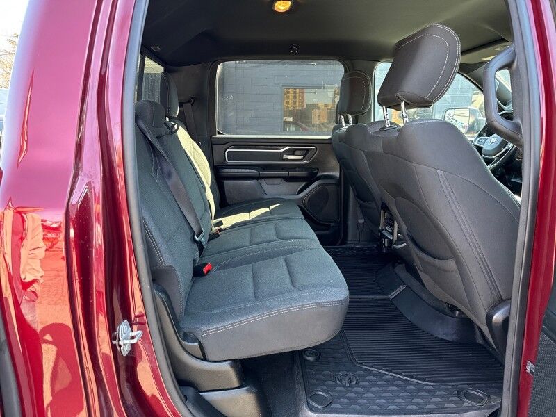 2020 Ram 1500 Big Horn Crew Cab 4WD w/ Big Horn Level 2 Equipment Group Arlington VA