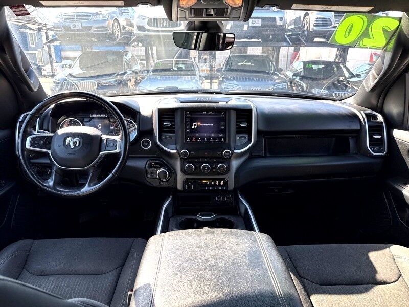 2020 Ram 1500 Big Horn Crew Cab 4WD w/ Big Horn Level 2 Equipment Group Arlington VA