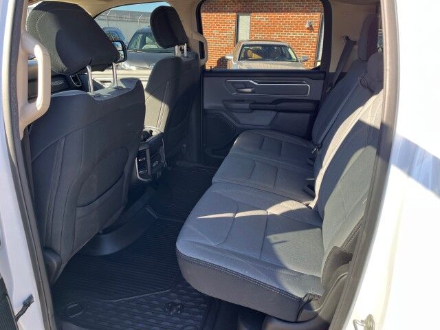 2020 Ram 1500 Big Horn Crew Cab 4x4 5.7l Hemi Ashland VA