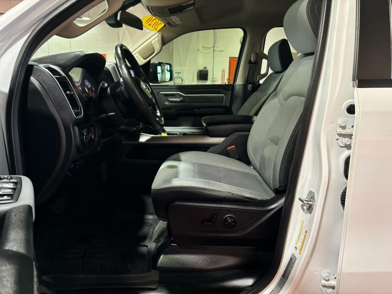 2020 Ram 1500 Big Horn Crew Cab 4x4 5'7 Box Franklin OH