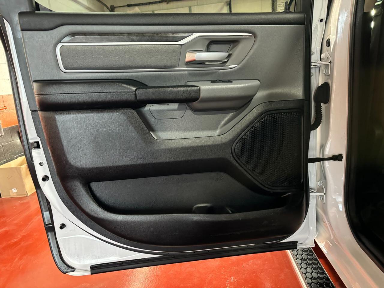 2020 Ram 1500 Big Horn Crew Cab 4x4 5'7 Box Franklin OH