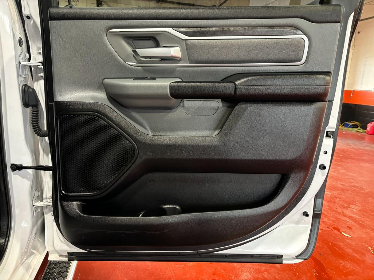 2020 Ram 1500 Big Horn Crew Cab 4x4 5'7 Box Franklin OH