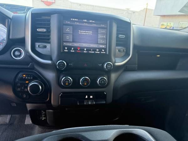 2020 Ram 1500 Big Horn Crew Cab 4x4 5&apos;7 Box Mesa AZ