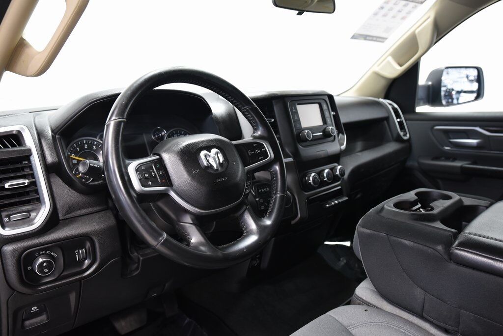 2020 Ram 1500 Big Horn/Lone Star Akron