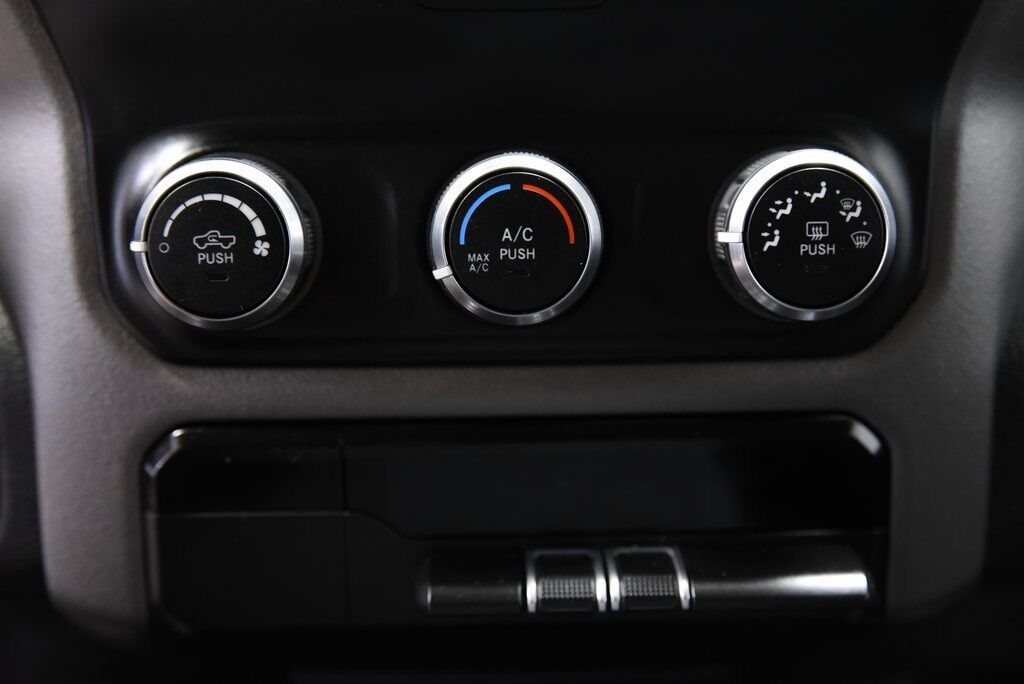 2020 Ram 1500 Big Horn/Lone Star Akron