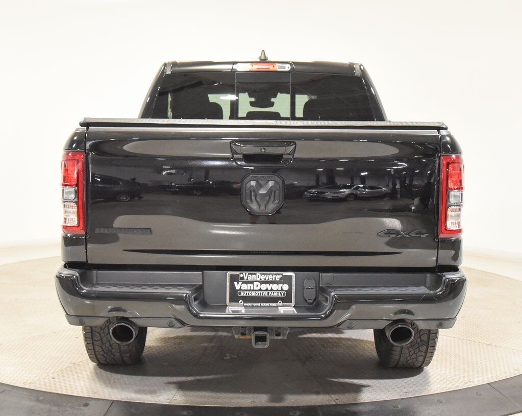 2020 Ram 1500 Big Horn/Lone Star Akron