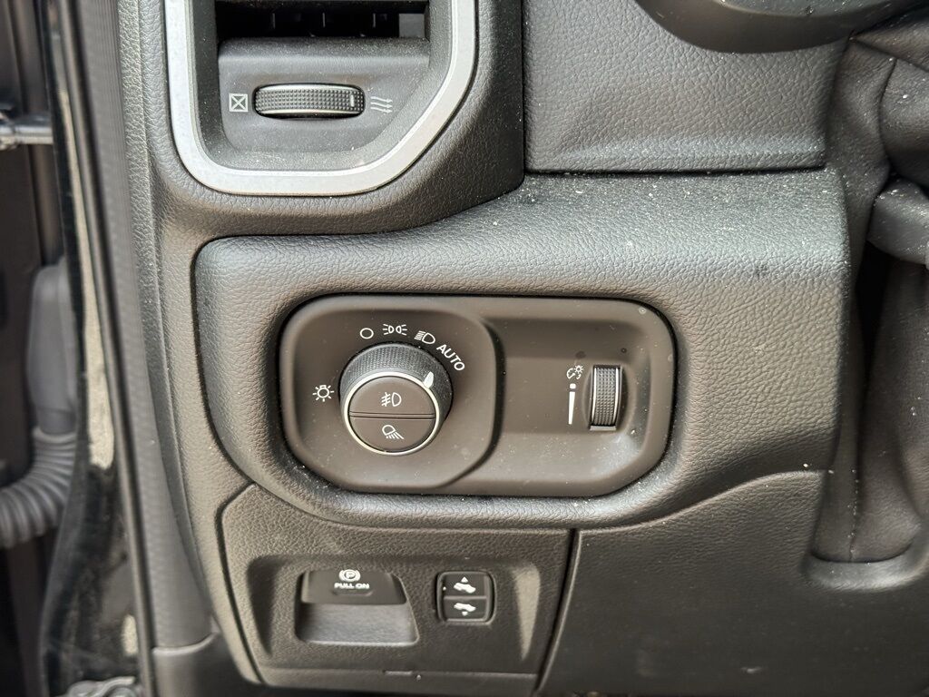 2020 Ram 1500 Big Horn/Lone Star Crestwood KY
