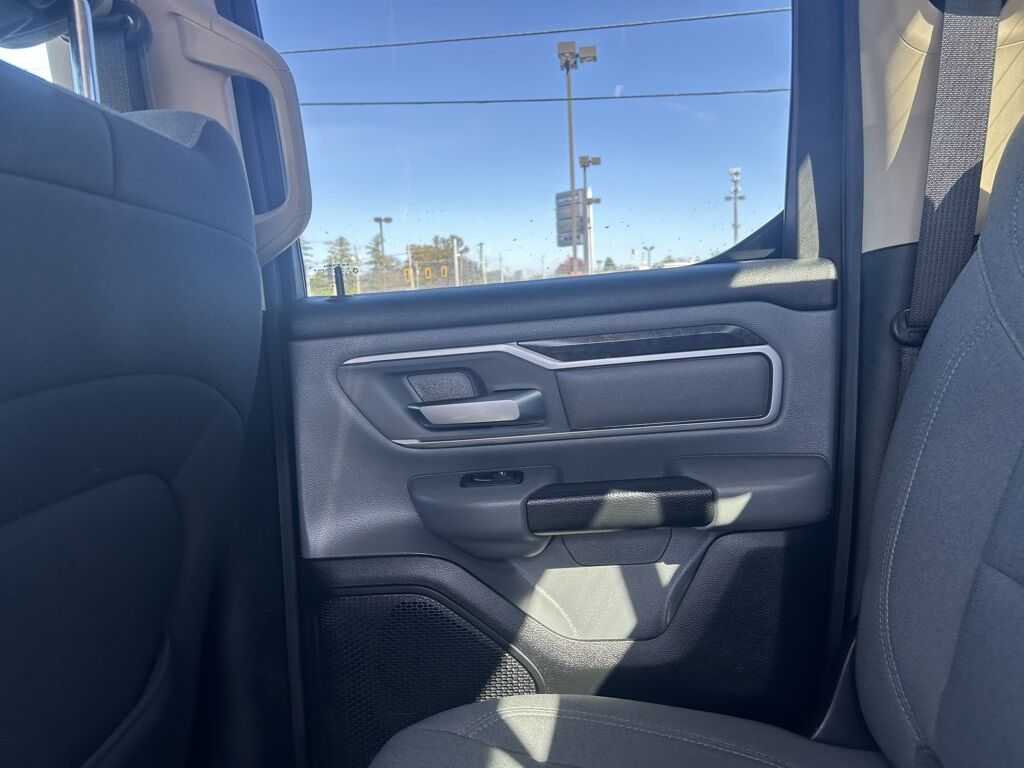 2020 Ram 1500 Big Horn/Lone Star Crestwood KY