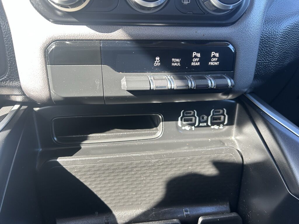 2020 Ram 1500 Big Horn/Lone Star Crestwood KY
