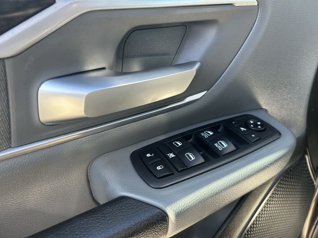 2020 Ram 1500 Big Horn/Lone Star Crestwood KY