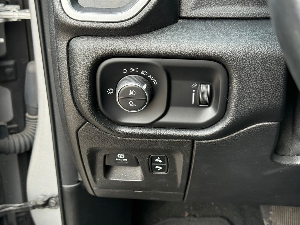 2020 Ram 1500 Big Horn/Lone Star Crestwood KY